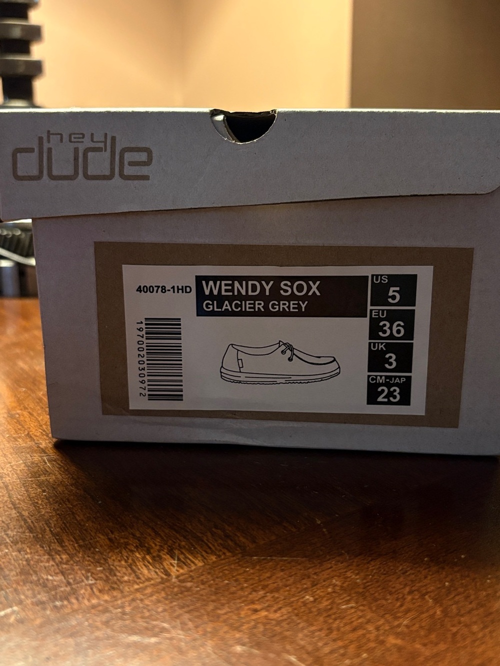 Hey Dude Wendy Sox Glacier Grey Women's Slip-On Loafers Box